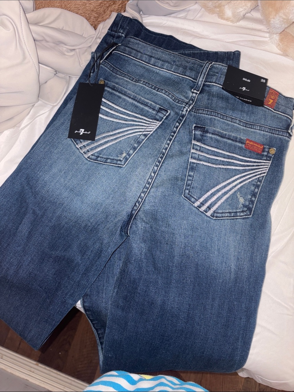 7 For All Mankind High-Rise Blue Denim Jeans with Embroidered Back Pockets